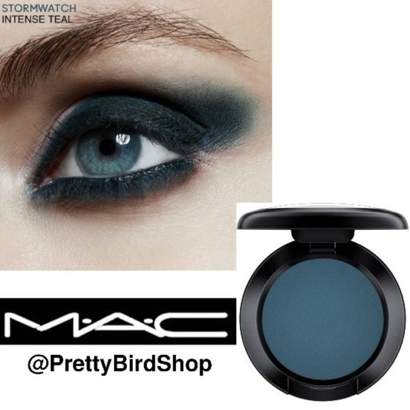 Last one! MAC STORMWATCH eye shadow NIB - Picture 1 of 5